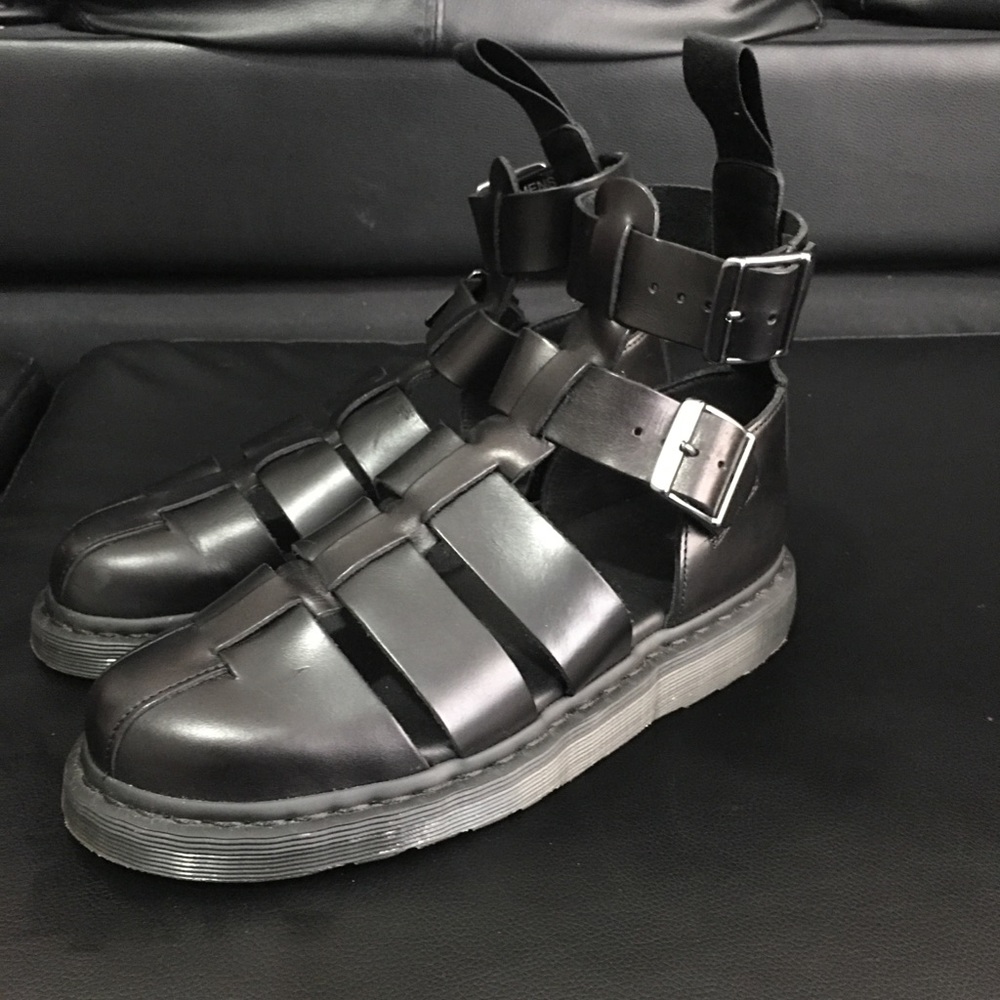Dr martens Geraldo gladiator strap sandal Sz US8